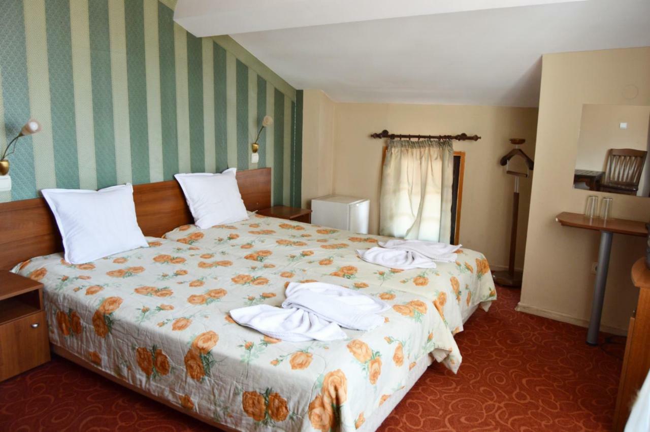 Hotel St. George Pobedonosets Bansko Buitenkant foto