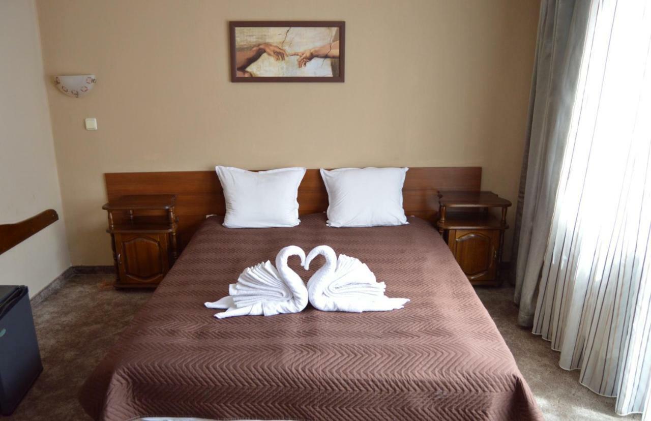 Hotel St. George Pobedonosets Bansko Buitenkant foto