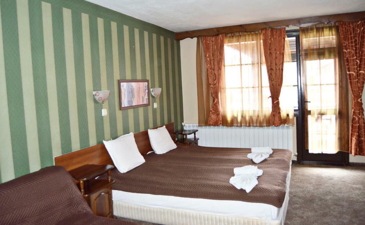 Hotel St. George Pobedonosets Bansko Buitenkant foto