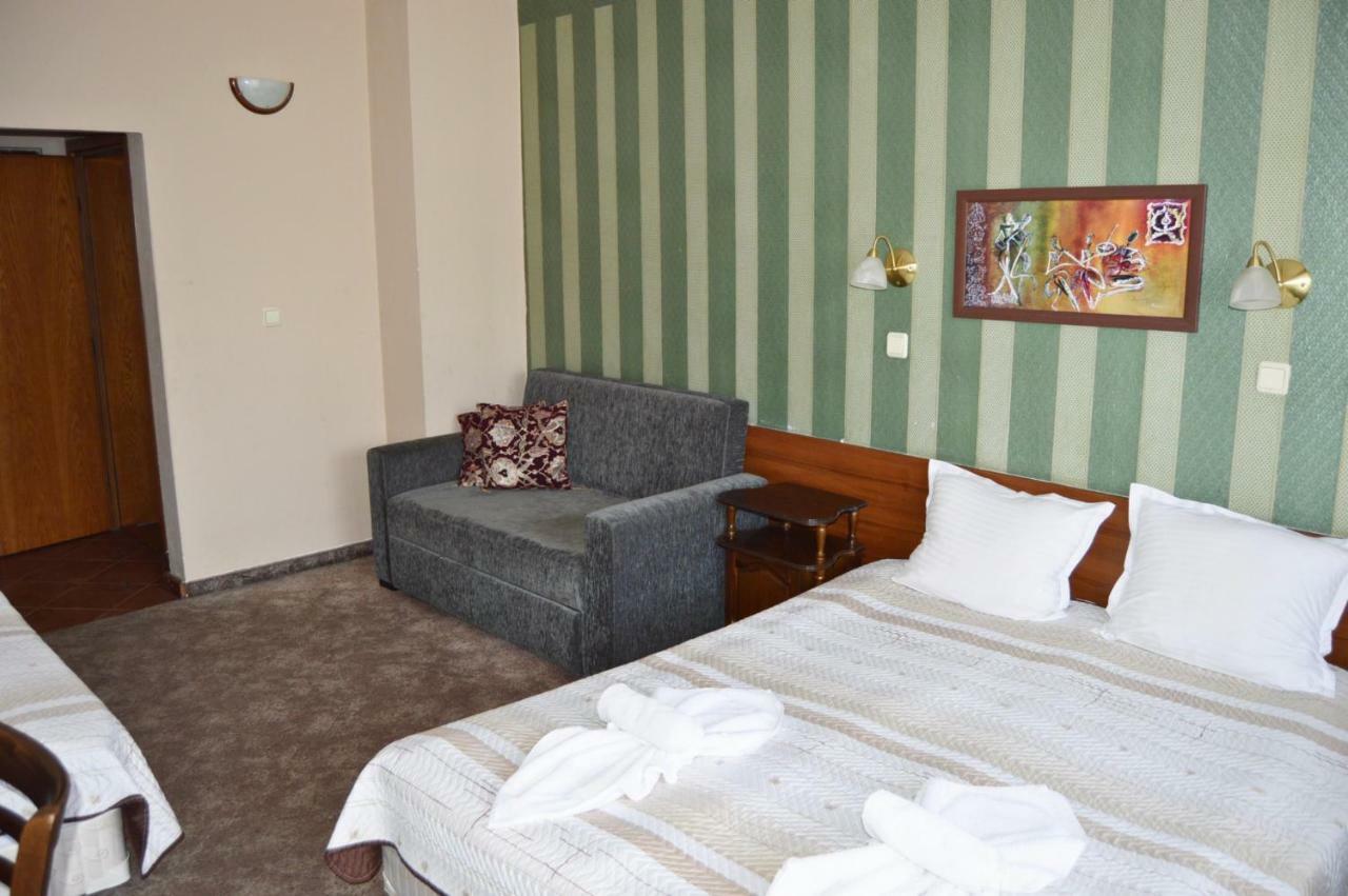 Hotel St. George Pobedonosets Bansko Buitenkant foto