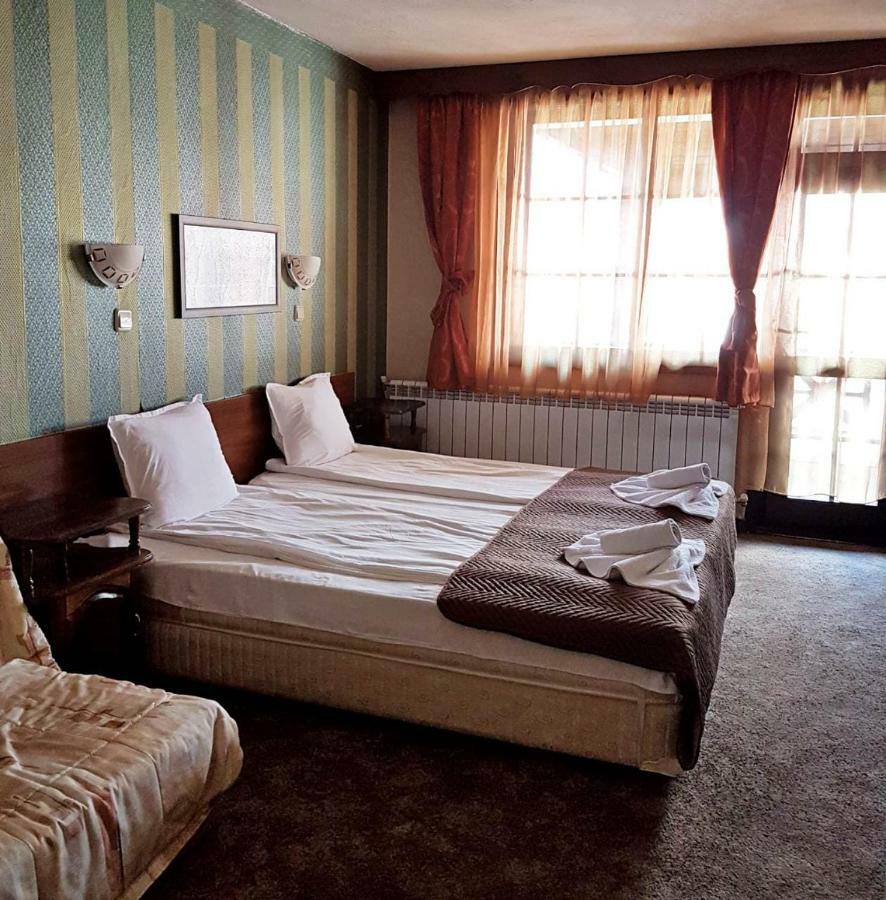 Hotel St. George Pobedonosets Bansko Buitenkant foto